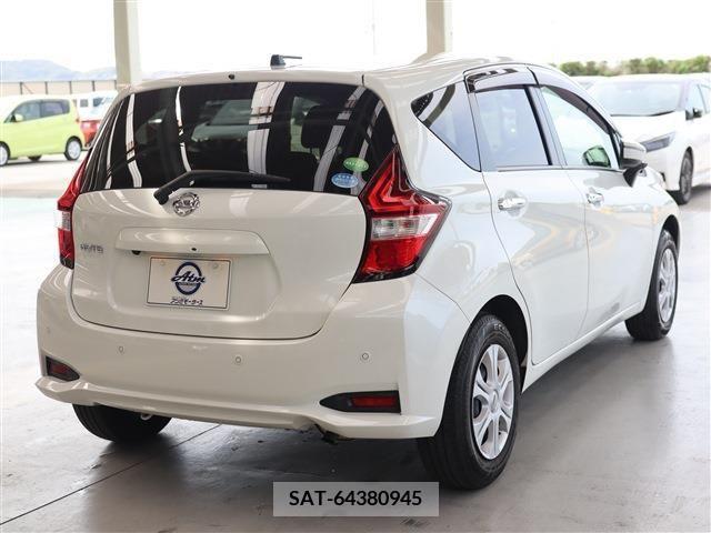 Nissan NOTE 2019-05 279940-6