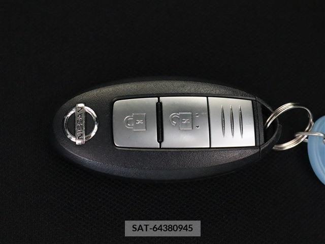 Nissan NOTE 2019-05 279940-16