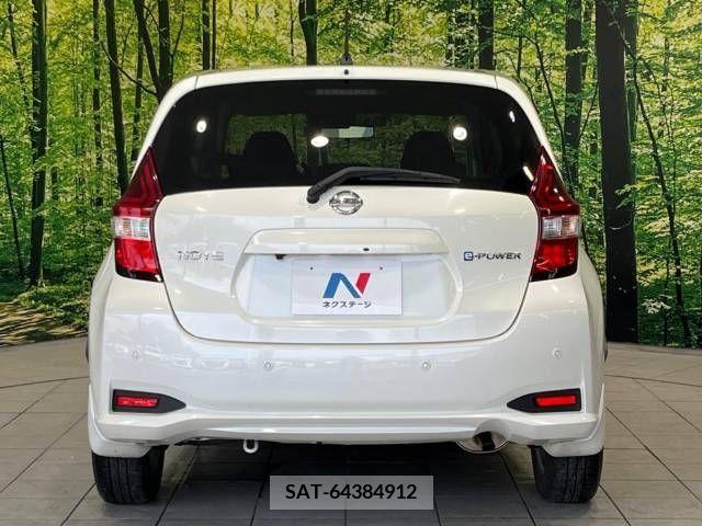 Nissan NOTE 2019-05 343513-15