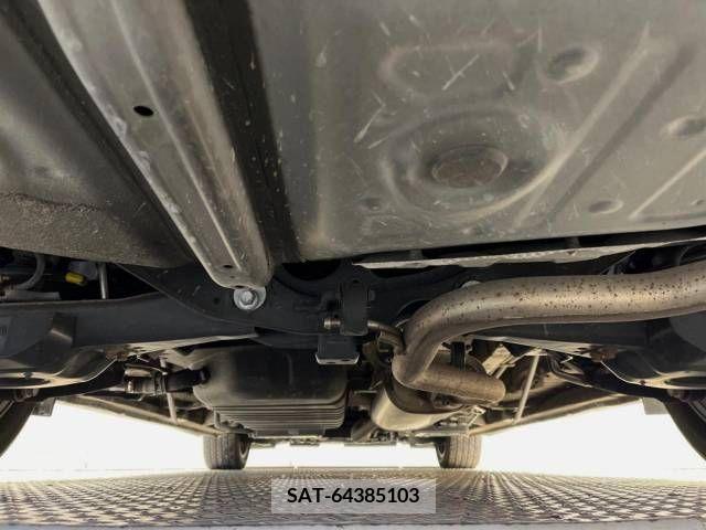 Toyota VELLFIRE 2015-03 331809-19