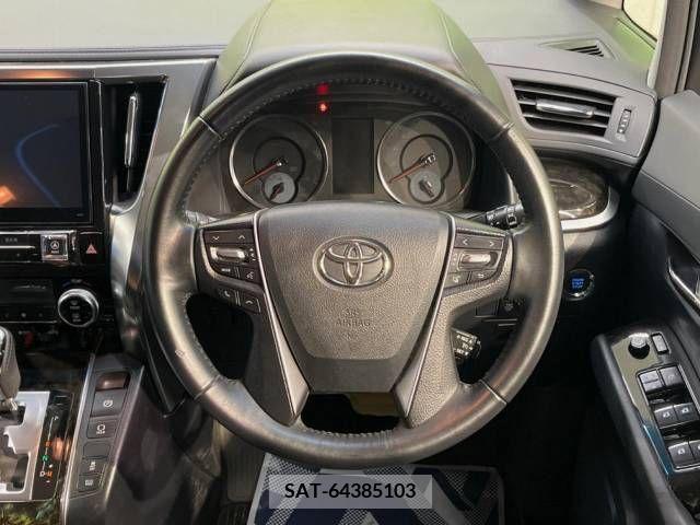 Toyota VELLFIRE 2015-03 331809-11