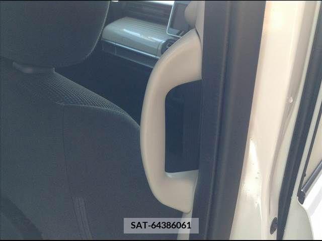 Suzuki SPACIA 2023-07 368556-16