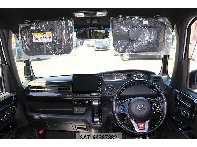 Honda N BOX CUSTOM 2017-12 246416-11