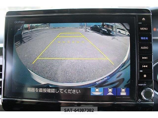 Honda N BOX CUSTOM 2017-12 246416-1