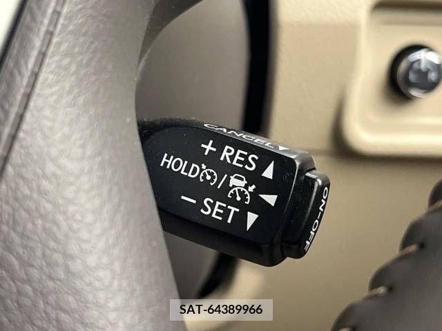 Toyota LAND CRUISER PRADO 2022-10 339275-6