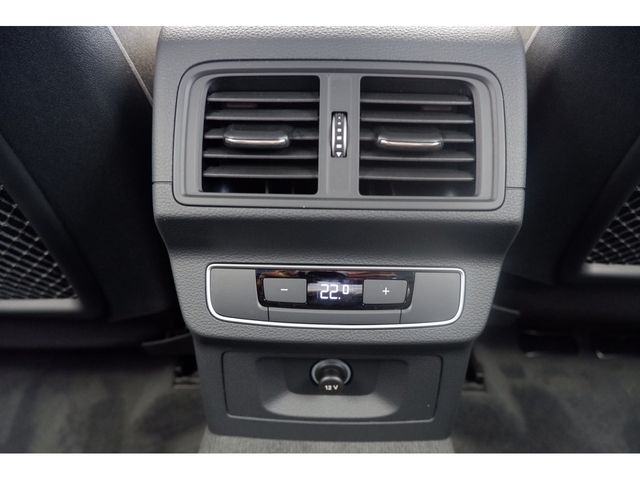 Audi Q5 2022-12 11210-25