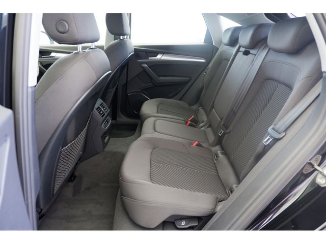 Audi Q5 2022-12 11210-13