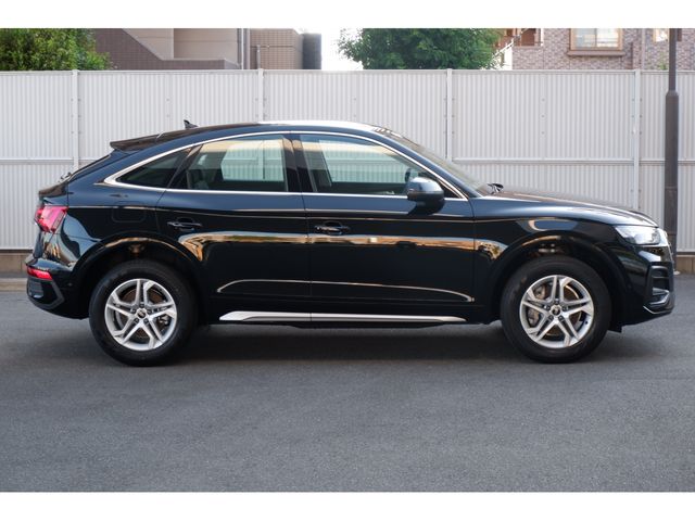 Audi Q5 2022-12 11210-4