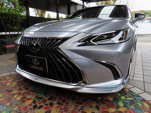 Lexus ES 2021-11 185474-0