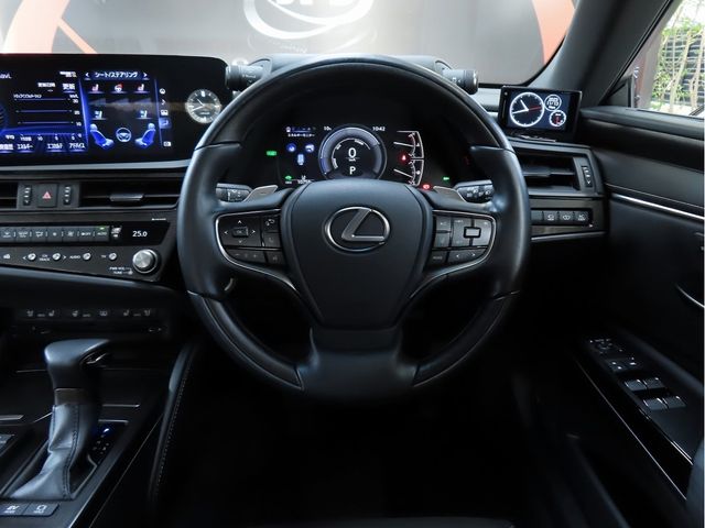 Lexus ES 2021-11 185474-20