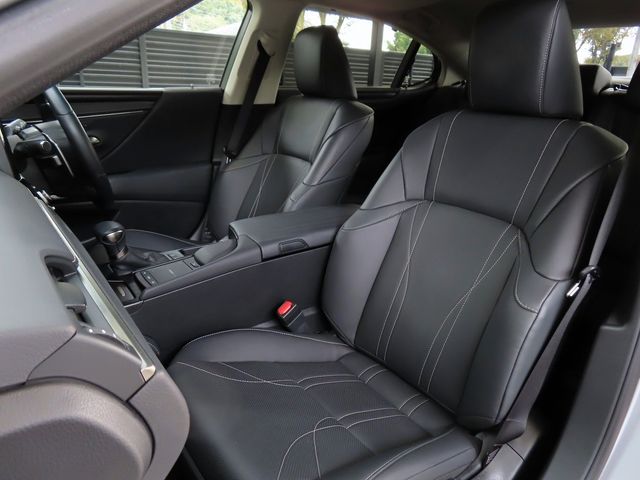 Lexus ES 2021-11 185474-14