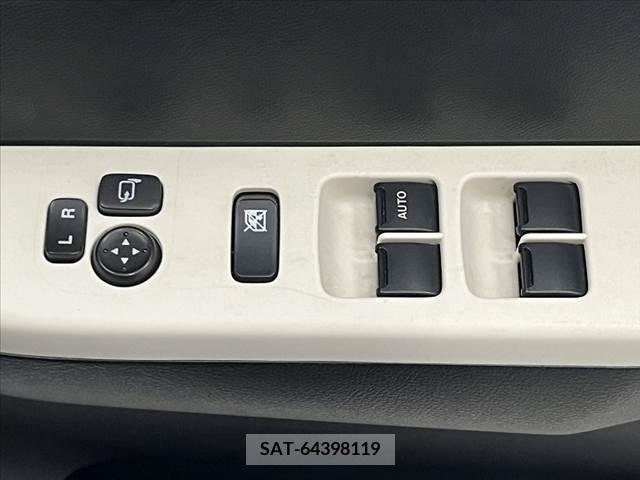 Mazda CAROL 2016-04 294565-18