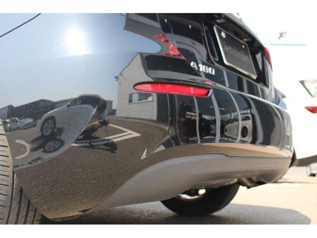 Mercedes Benz A-CLASS 2019-03 3002-13