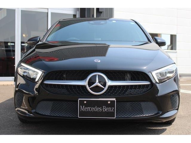 Mercedes Benz A-CLASS 2019-03 3002-9