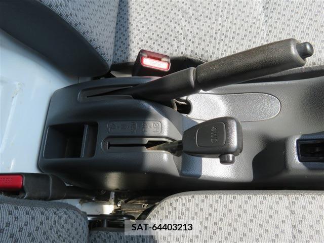 Nissan CLIPPER 2018-12 385998-12