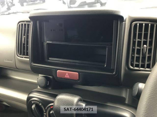 Suzuki EVERY 2022-03 297515-1