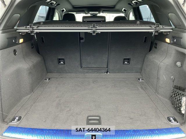Audi SQ5 2016-06 331342-16