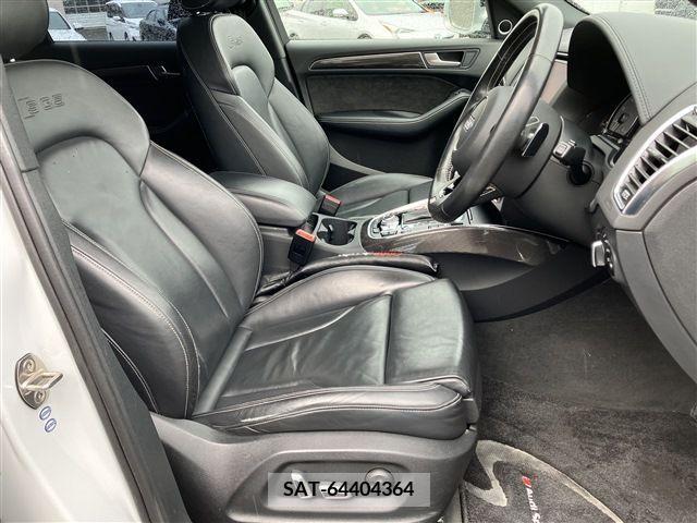 Audi SQ5 2016-06 331342-14