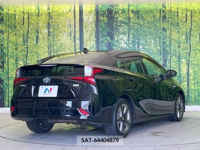 Toyota PRIUS 2019-10 281814-17