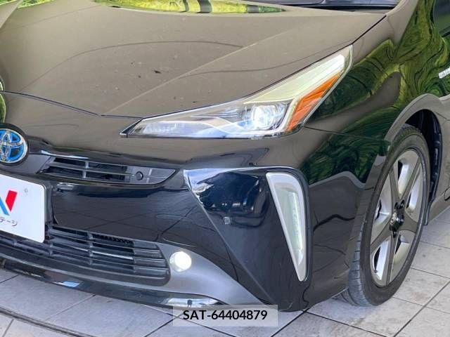 Toyota PRIUS 2019-10 281814-13