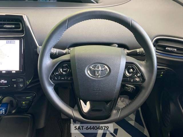 Toyota PRIUS 2019-10 281814-8