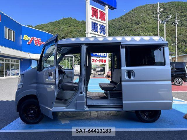 Suzuki EVERY 2016-02 354998-1