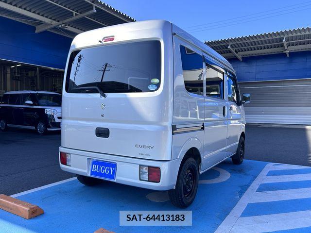 Suzuki EVERY 2016-02 354998-2