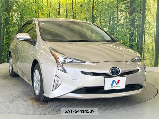 Toyota PRIUS 2016-11 376724-16