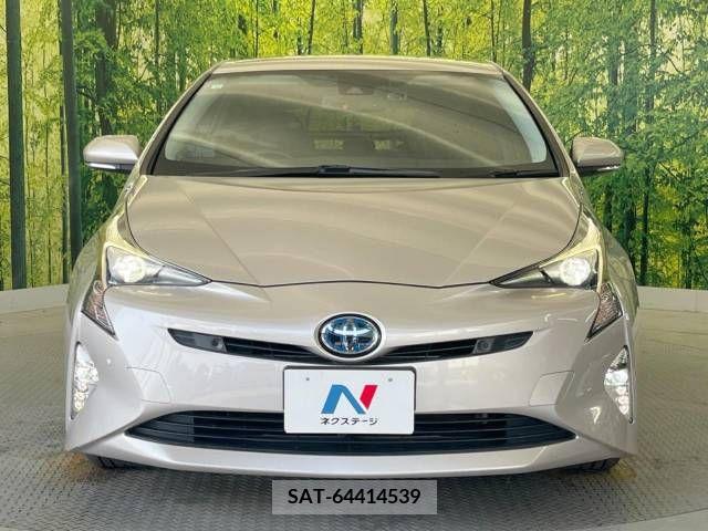 Toyota PRIUS 2016-11 376724-14