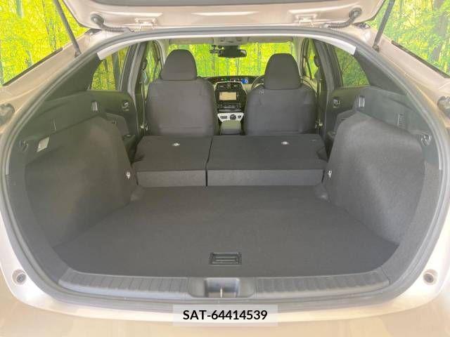 Toyota PRIUS 2016-11 376724-10