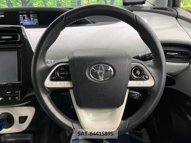 Toyota PRIUS 2017-05 281986-11