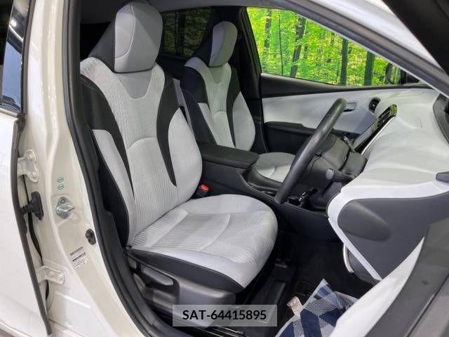 Toyota PRIUS 2017-05 281986-8