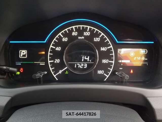 Nissan NOTE 2019-04 228474-3