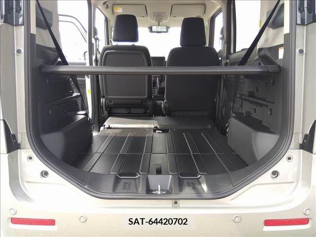 Suzuki SPACIA 2022-12 298415-9