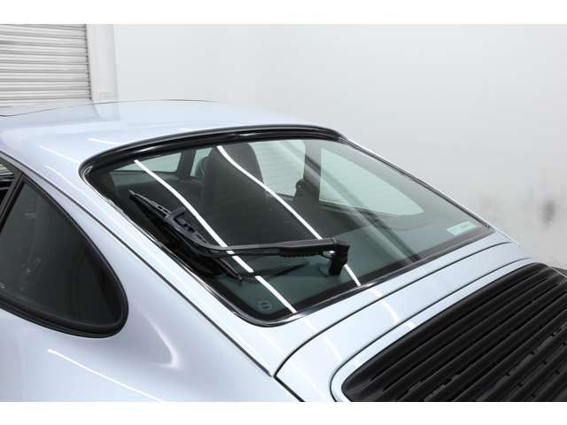 Porsche 911 1994-06 24129-10