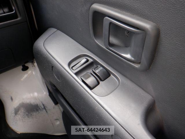Daihatsu HIJET VAN 2016-10 206674-9