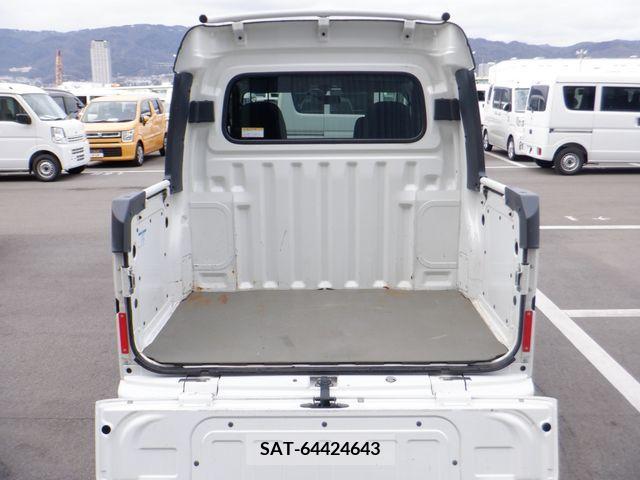 Daihatsu HIJET VAN 2016-10 206674-16