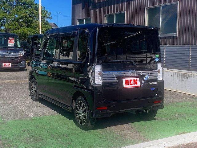 Daihatsu TANTO CUSTOM 2018-10 12548-8