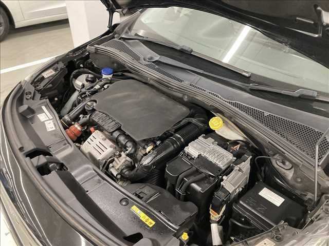 Peugeot 2008 2017-05 185904-17