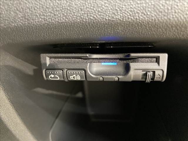 Peugeot 2008 2017-05 185904-9