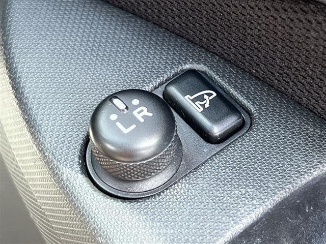 Daihatsu MOVE CUSTOM 2013-07 10027-14