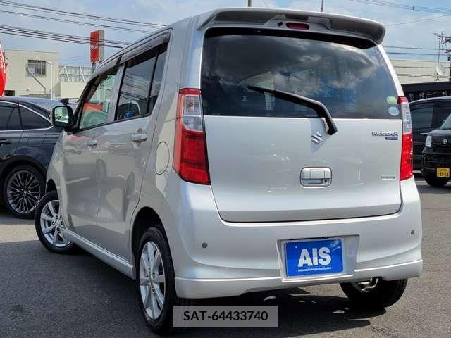 Suzuki WAGON R 2014-04 210699-4