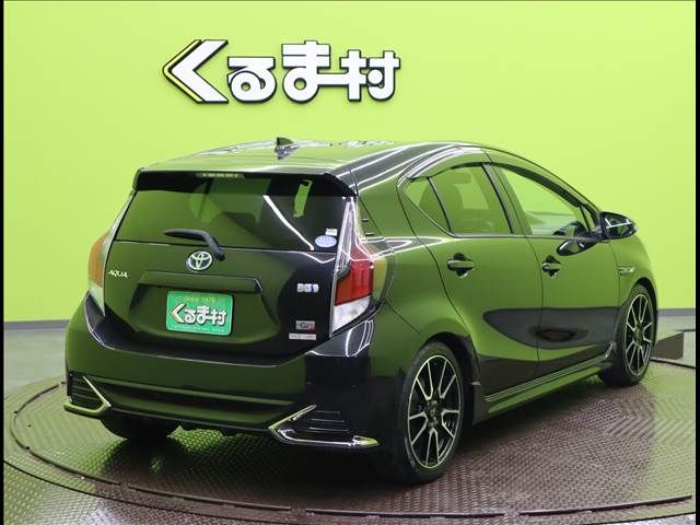 Toyota AQUA 2015-03 192098-1