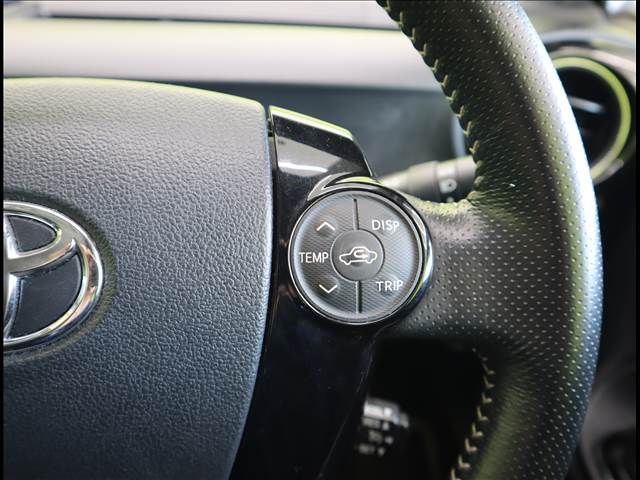 Toyota AQUA 2015-03 192098-7