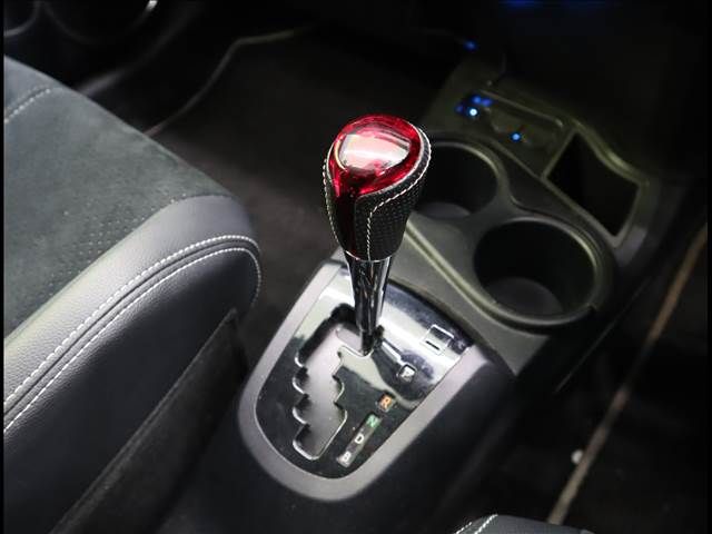 Toyota AQUA 2015-03 192098-12