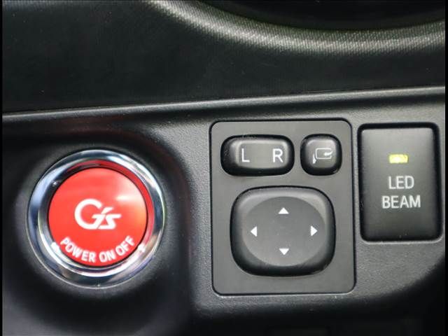 Toyota AQUA 2015-03 192098-9