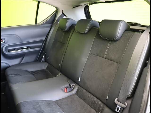 Toyota AQUA 2015-03 192098-22