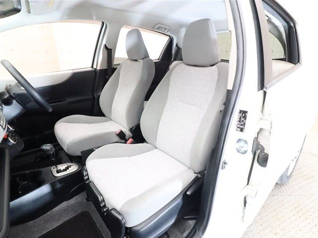 Toyota VITZ 2011-03 188883-5