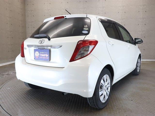 Toyota VITZ 2011-03 188883-1