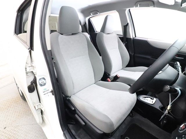 Toyota VITZ 2011-03 188883-3